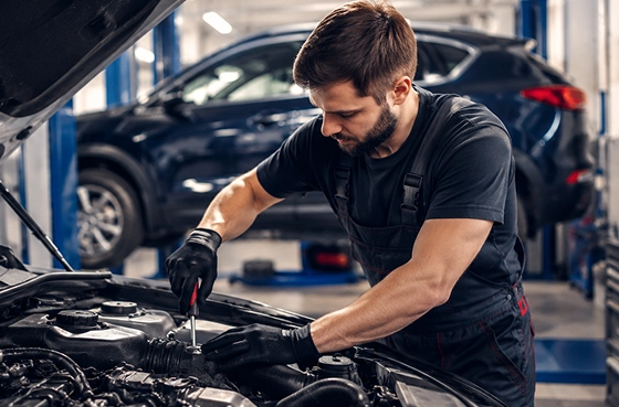 Heritage Auto Pro service counter